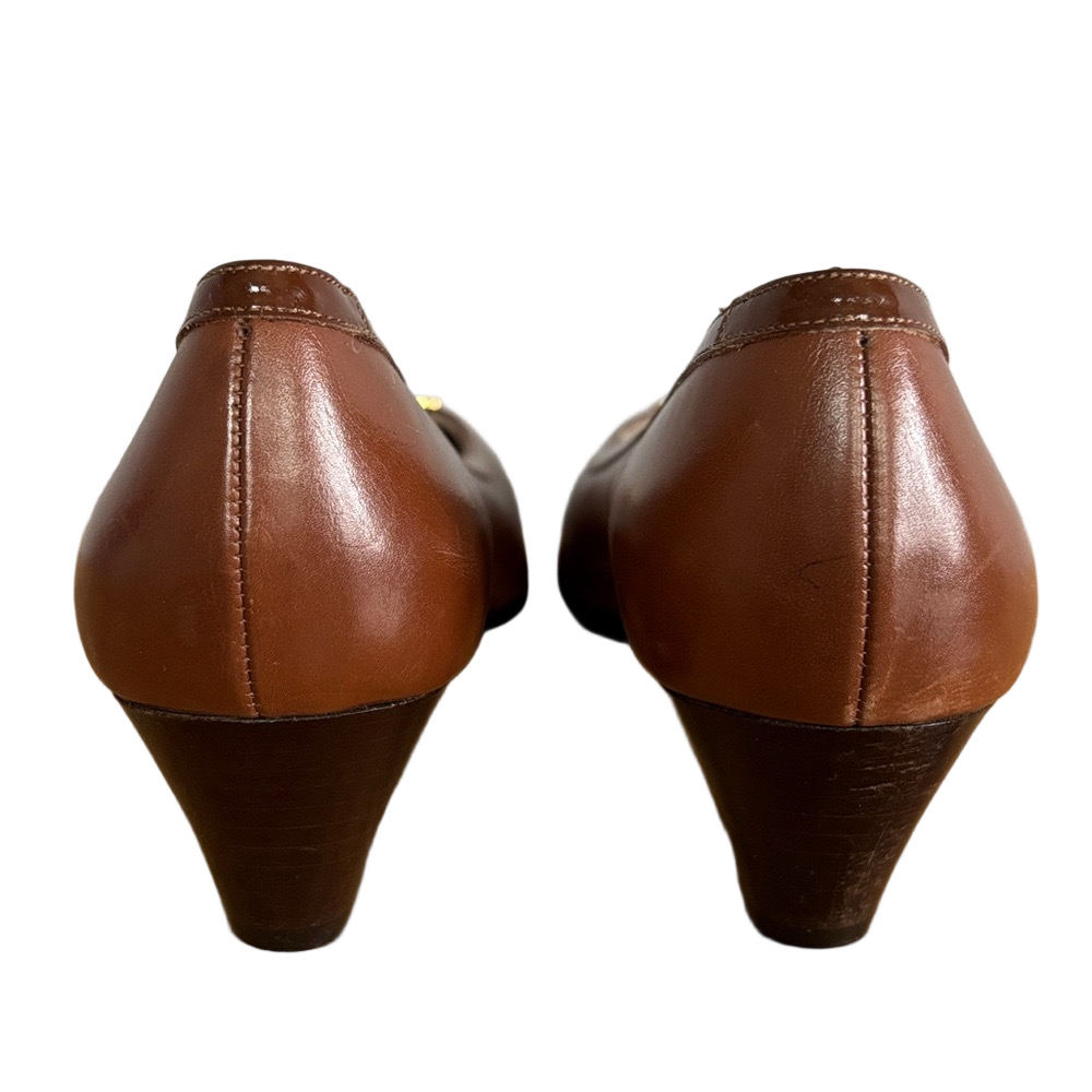 Salvatore Ferragamo Vintage Brown Calfskin Leather Pumps Gold-tone Logo Accent - Picture 4 of 8